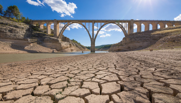 Droughts Might Jest Leave Us High 'n Dry, Without Beer - an' a Whole Mess More drought ine urope 4 15
